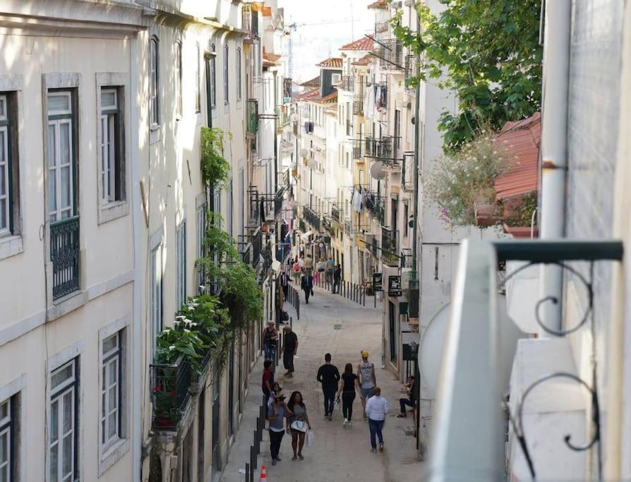 Two Bedroom Apt In Historic Location! Close To The River Lisboa Exterior foto